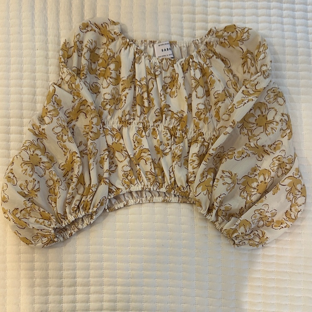 Sabo Skirt Floral Puff Sleeve Top - Cream and Gold